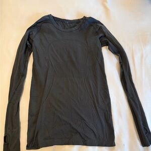 lululemon athletica Long Sleeve Tee - All Black, Size 8